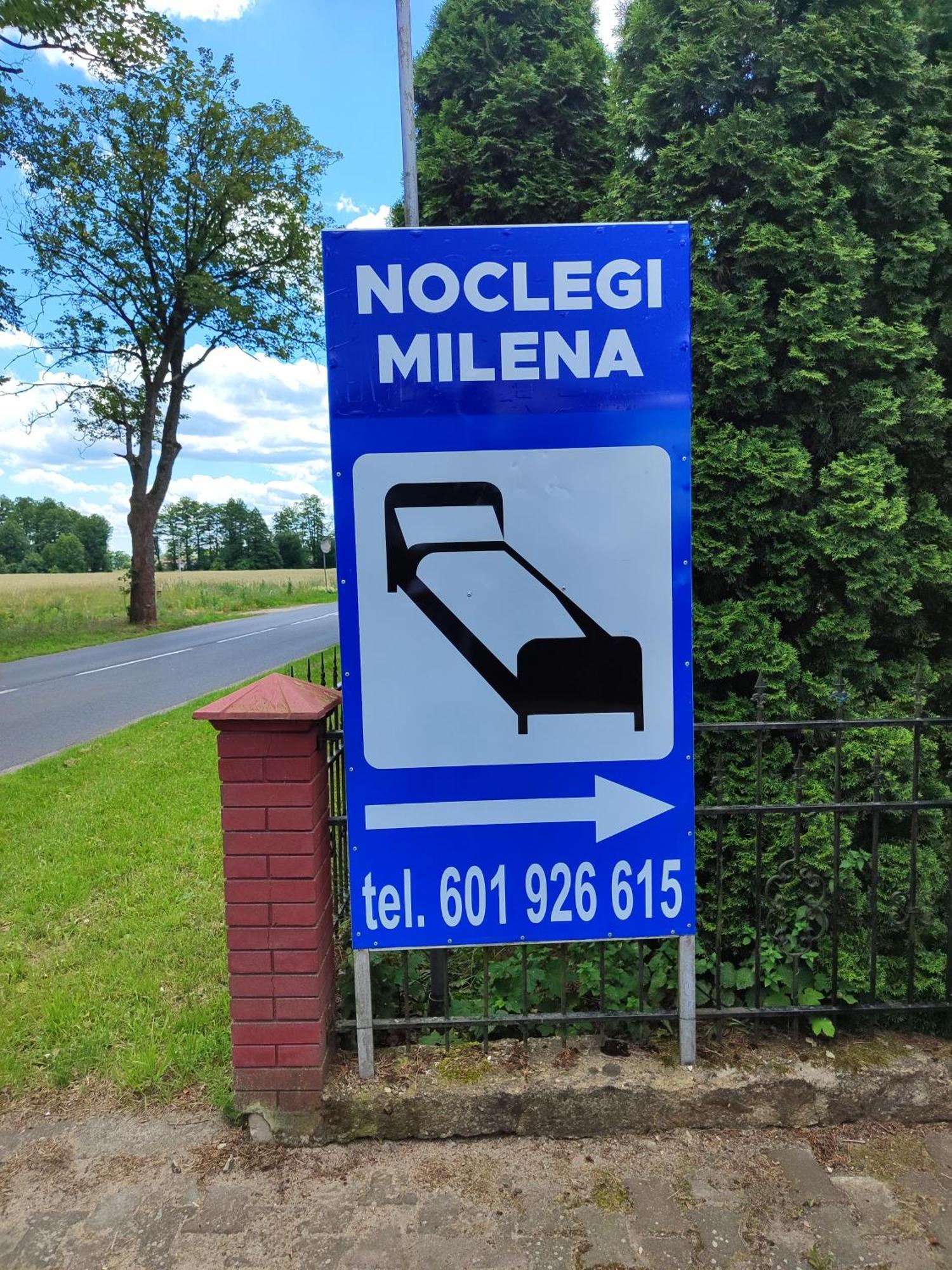 Milena -Noclegi Pozrzadlo Экстерьер фото